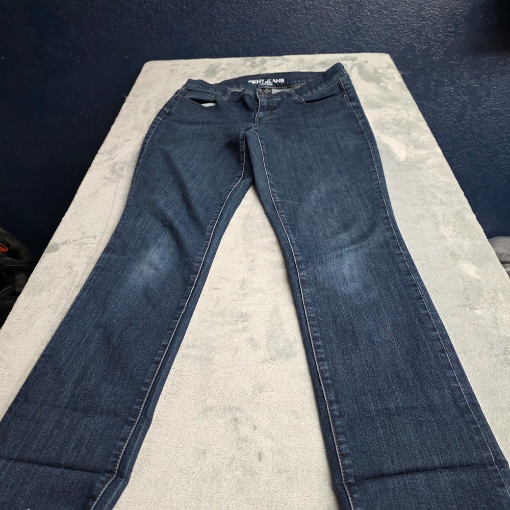 DKNY Jeans Soho Skinny Jeans Womens Sz 8  Dark Distressed Raw Hem Denim Jeans